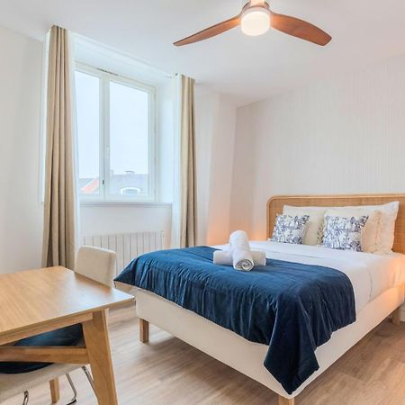 ליל Equipped Studio - Near Train Stations מראה חיצוני תמונה